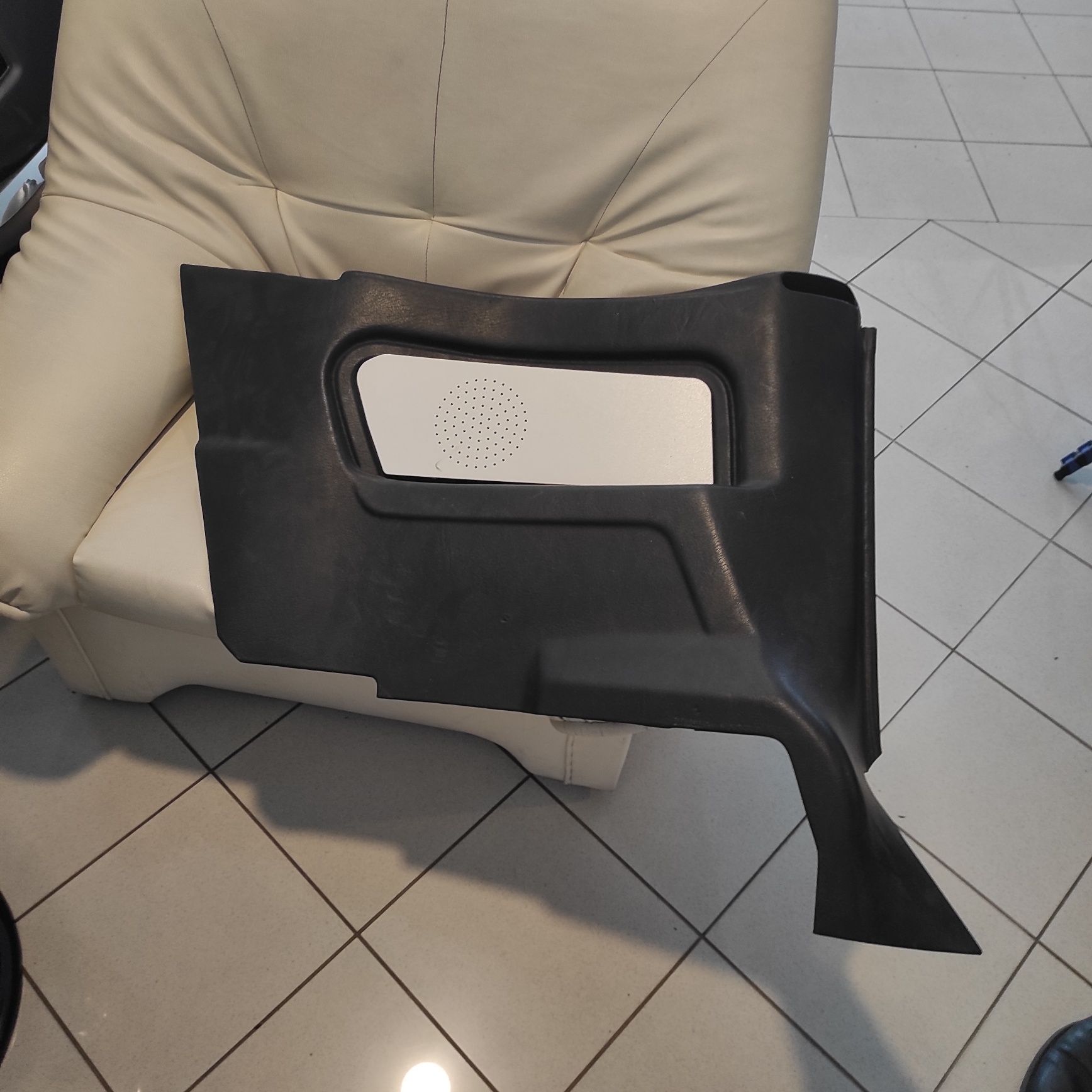 BMW E30 cabrio boczki e30 cabrio zaślepka e30 osłona głośnika cabrio