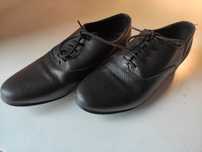Eleganckie buty chłopięce 36 La Halle