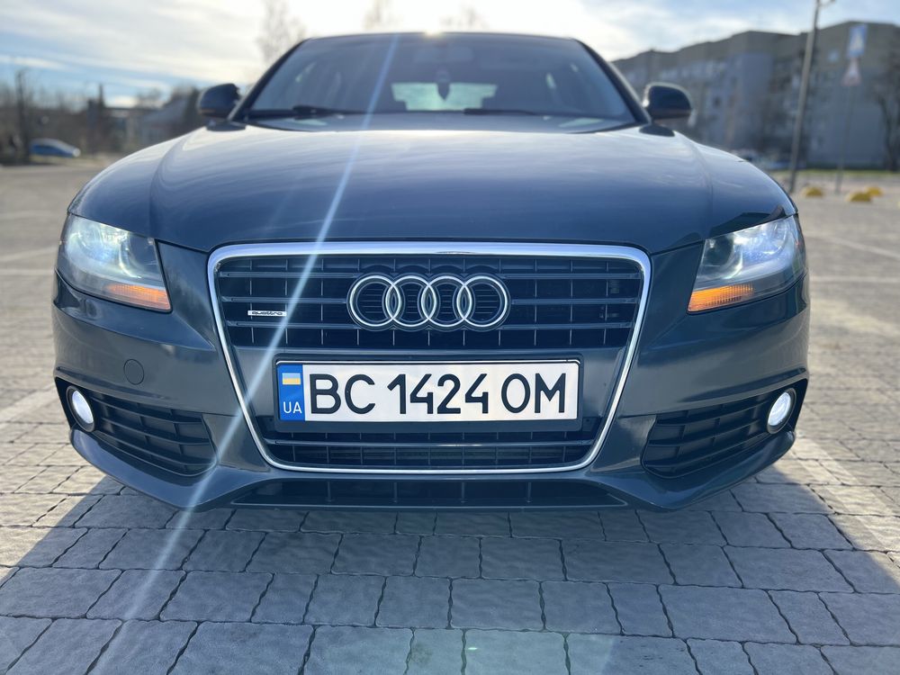 Audi A4 2008 рік