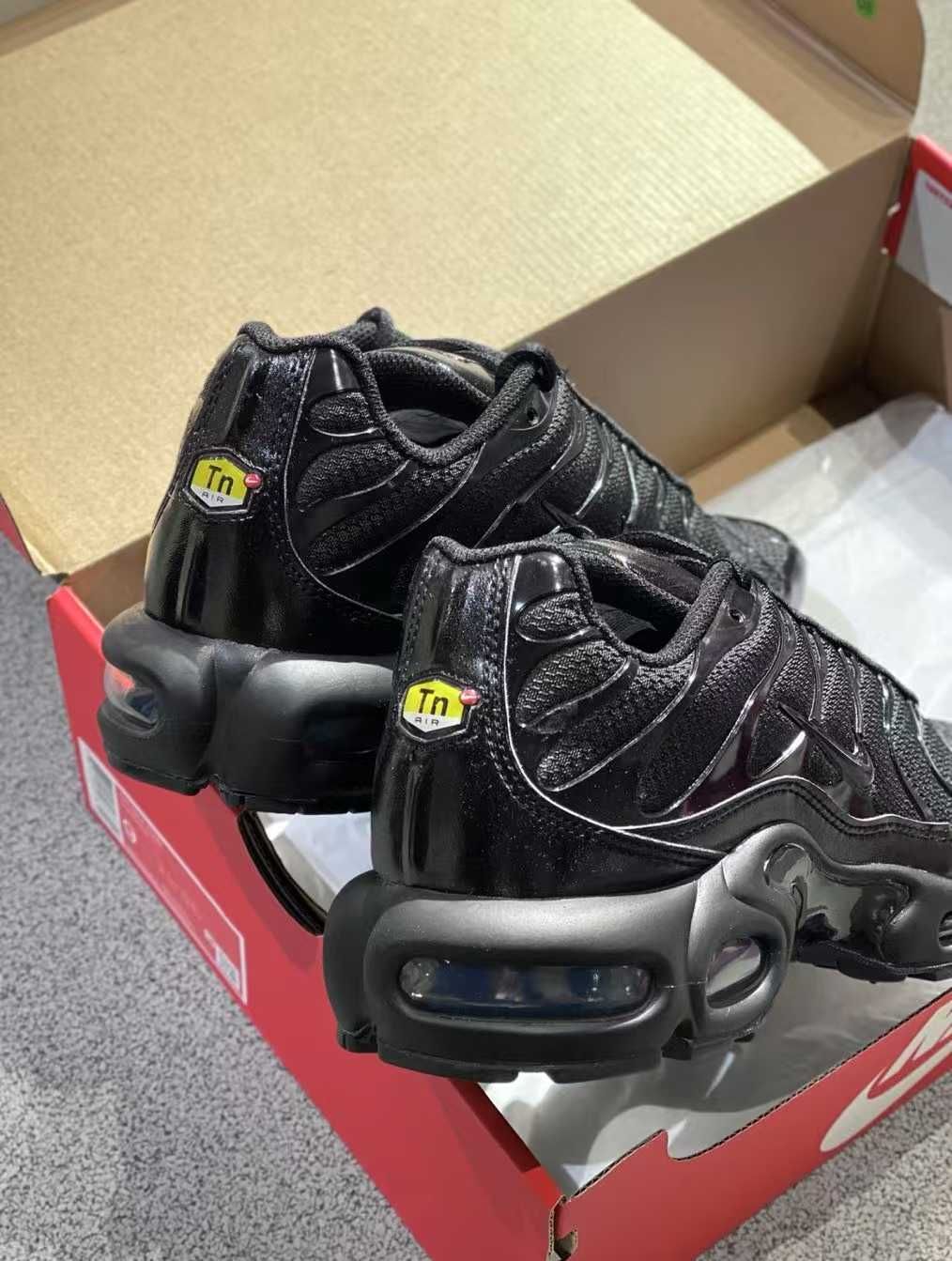 buty_Nike_Air_Max_TN_Plus_ Black_Espadryle R.44