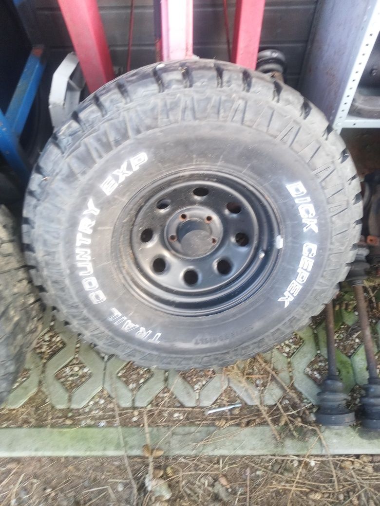 Jeep Wrangler Cherokee 5x114.3 felgi AT