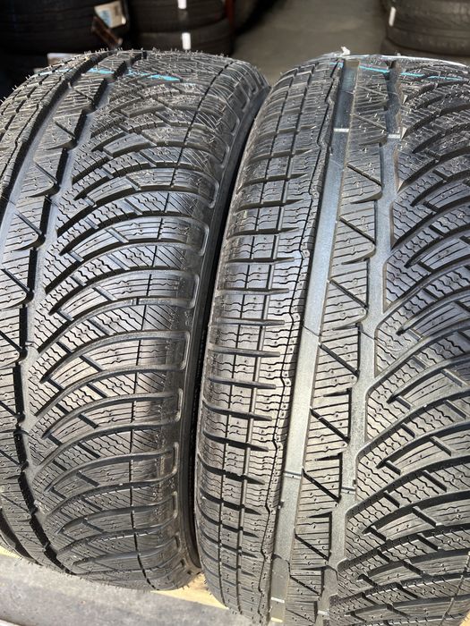 Шины зимние 2шт 235/45/R17 Michelin PilotAlpin4