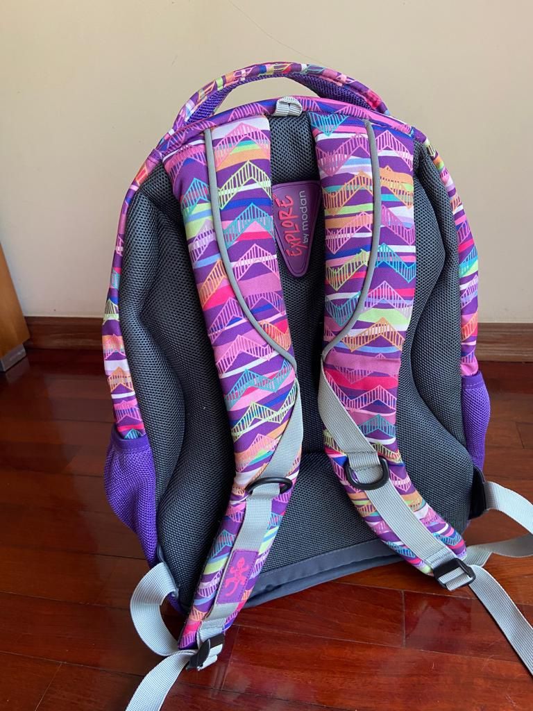 Mochila dupla com alças e costas alcolchoadas