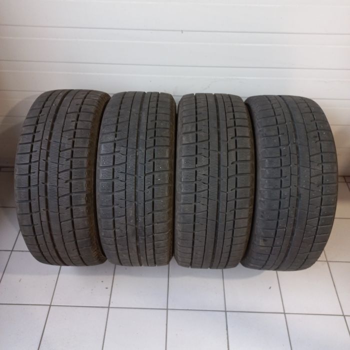 Opony Yokohama 215/45 R16 ZIMA