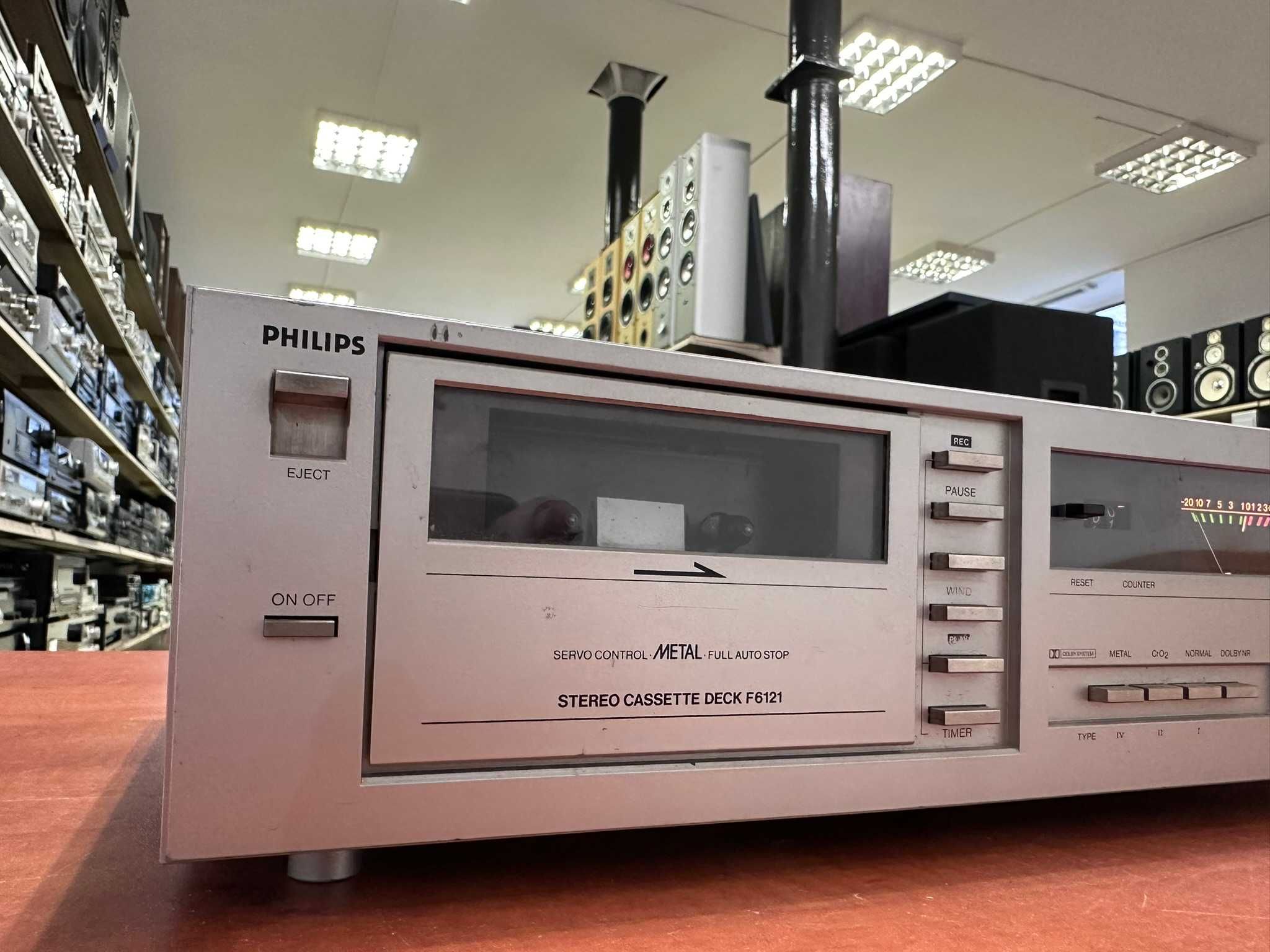 Magnetofon Philips Type F6121
