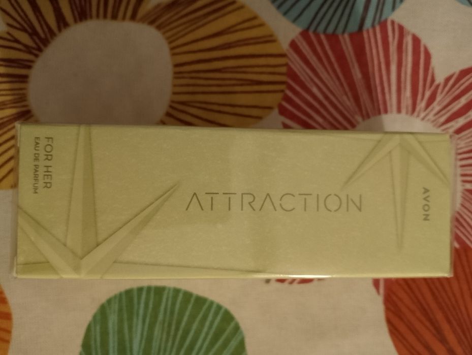 Avon Attraction 30 ml - szczegóły w opisie