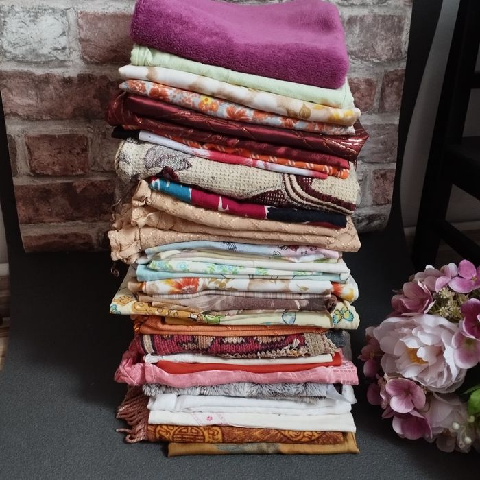 Zestaw 38 poszewek na Jaśka vintage / retro PRL – różne wzory i kolory