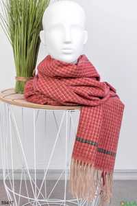 Жіночий шарф червоний