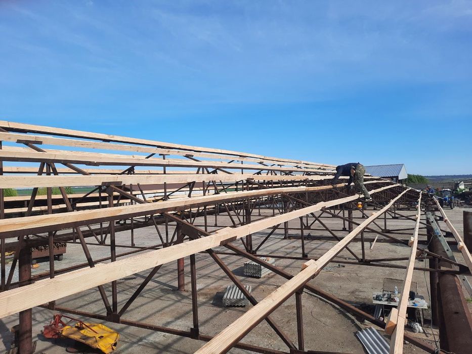 Кровля. Кровельные работы. Строительные работы. Крыша.