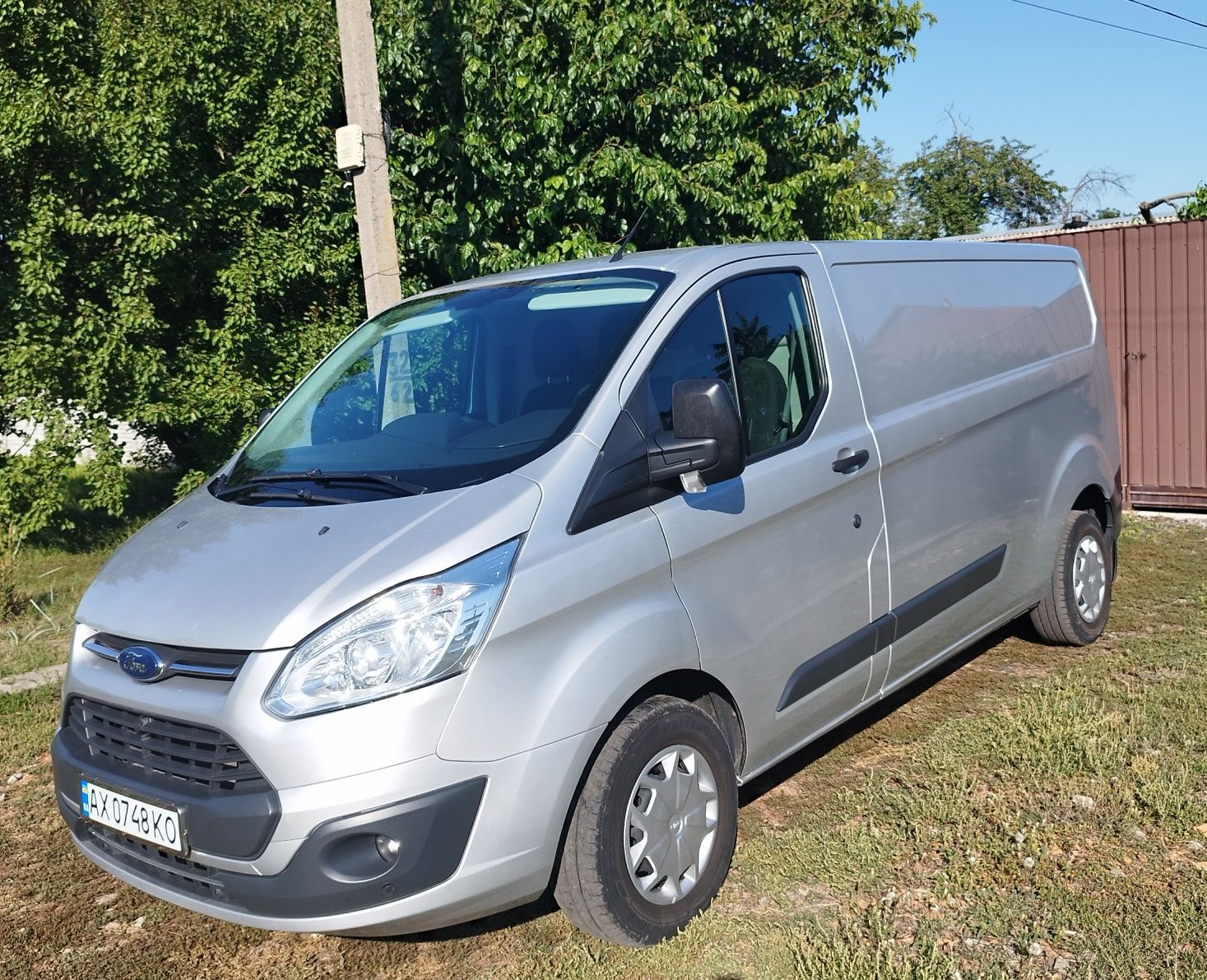 Бус Ford Transit Custom довга база