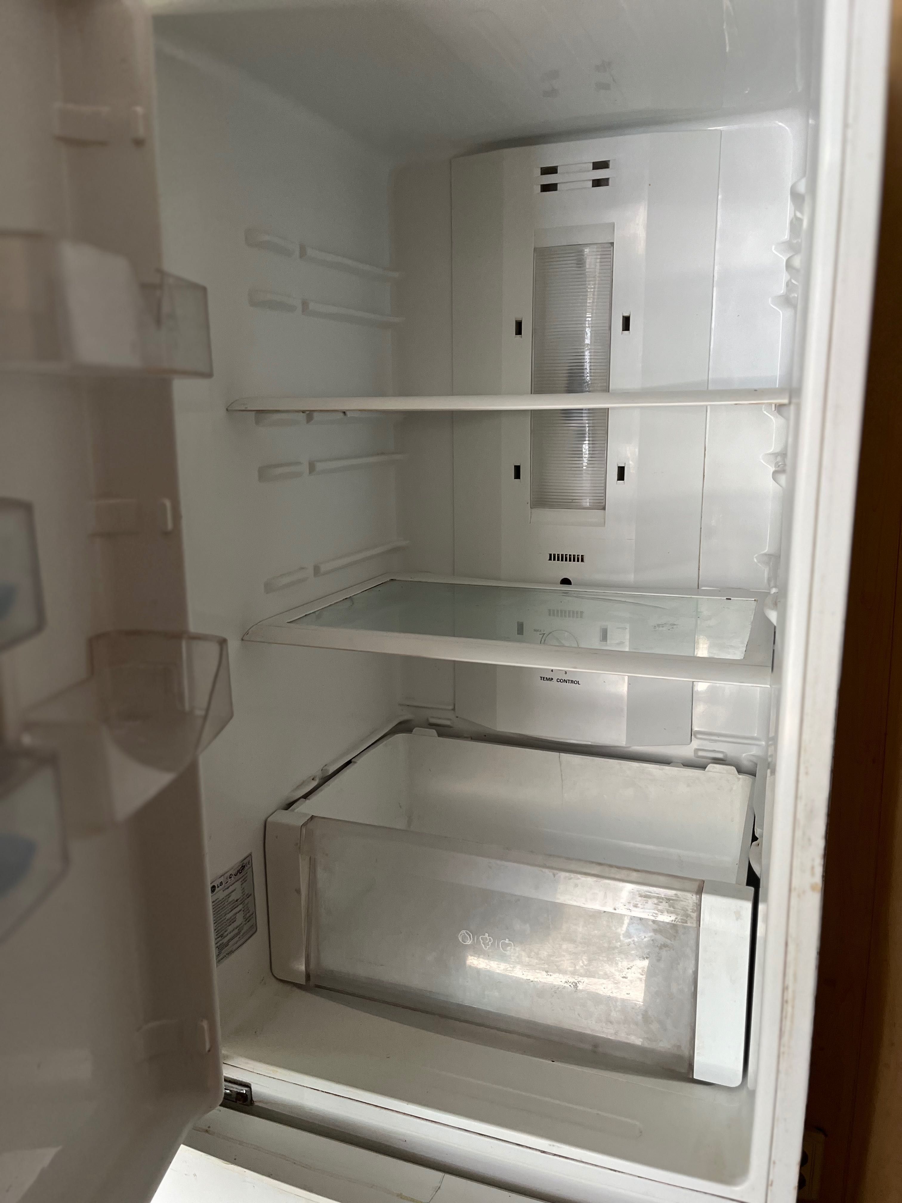 Холодильник LG двокамерний