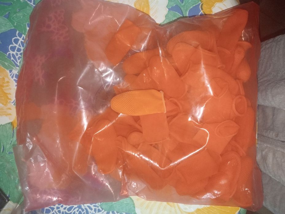 Conjunto de dedais em borracha