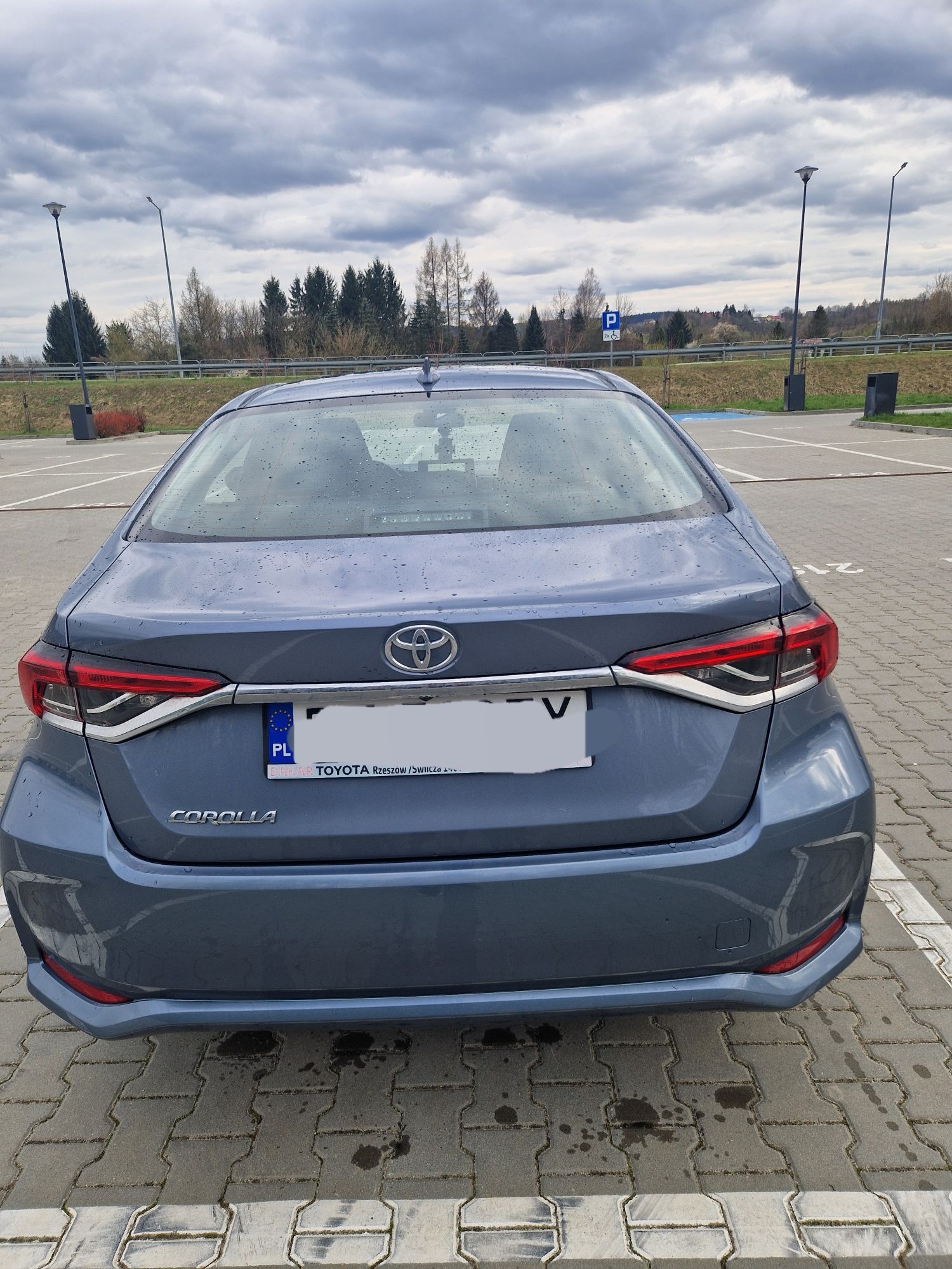 Toyota corolla 1.6 automat   gwarancja fabryczna  salon Polska