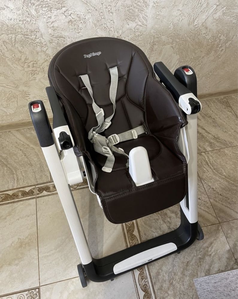 Peg perego siesta follow me стілець для годування столик кормления