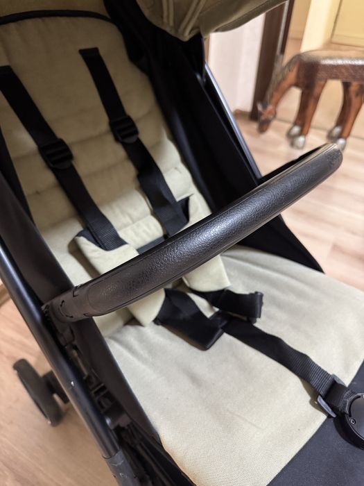Коляска cybex bezzy 2023 бежева