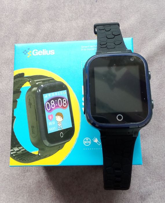 Смарт Годинник новий