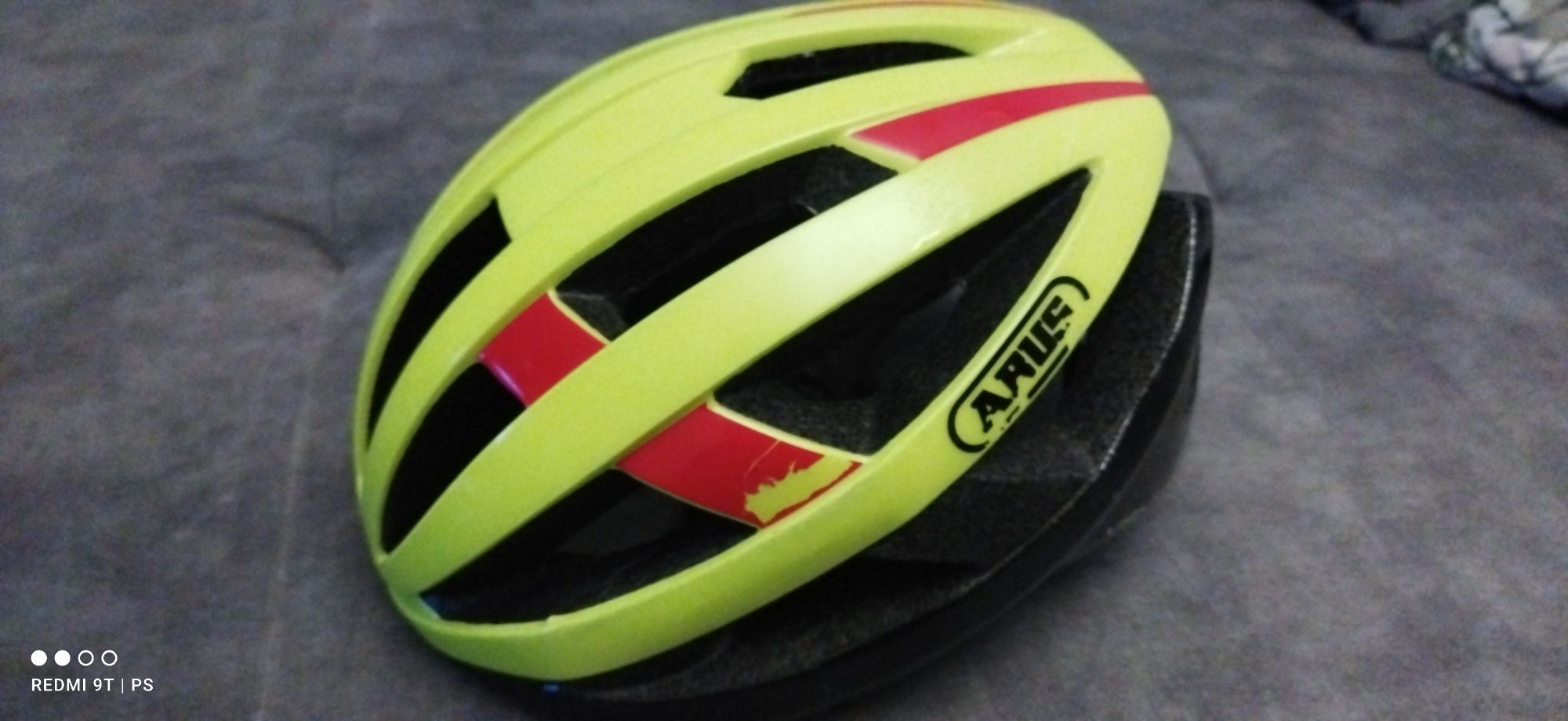Kask abus viantor