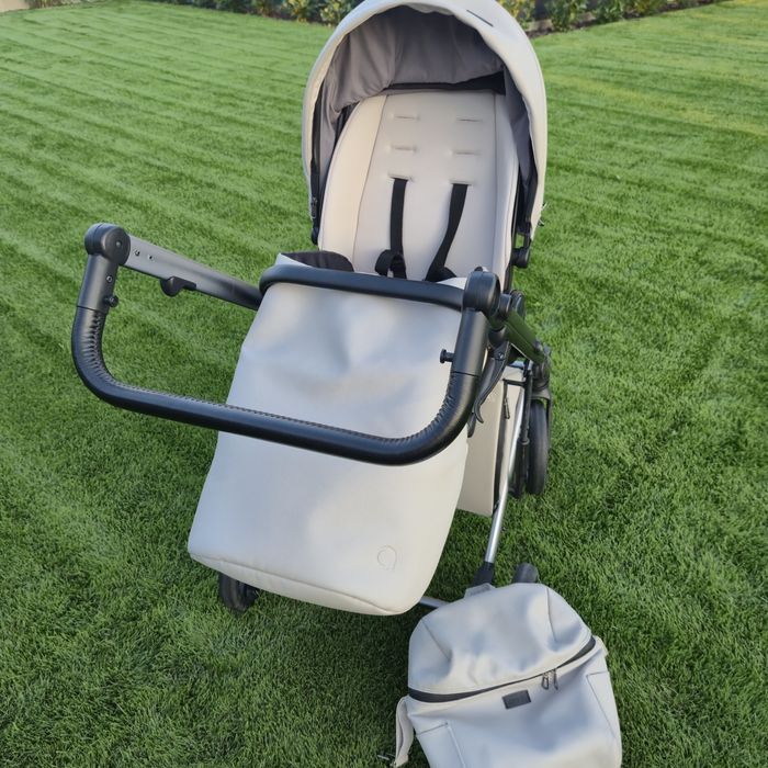 Bogato wyposażony wózek 2w1 Anex e/type Soul + nosiedlko Cybex