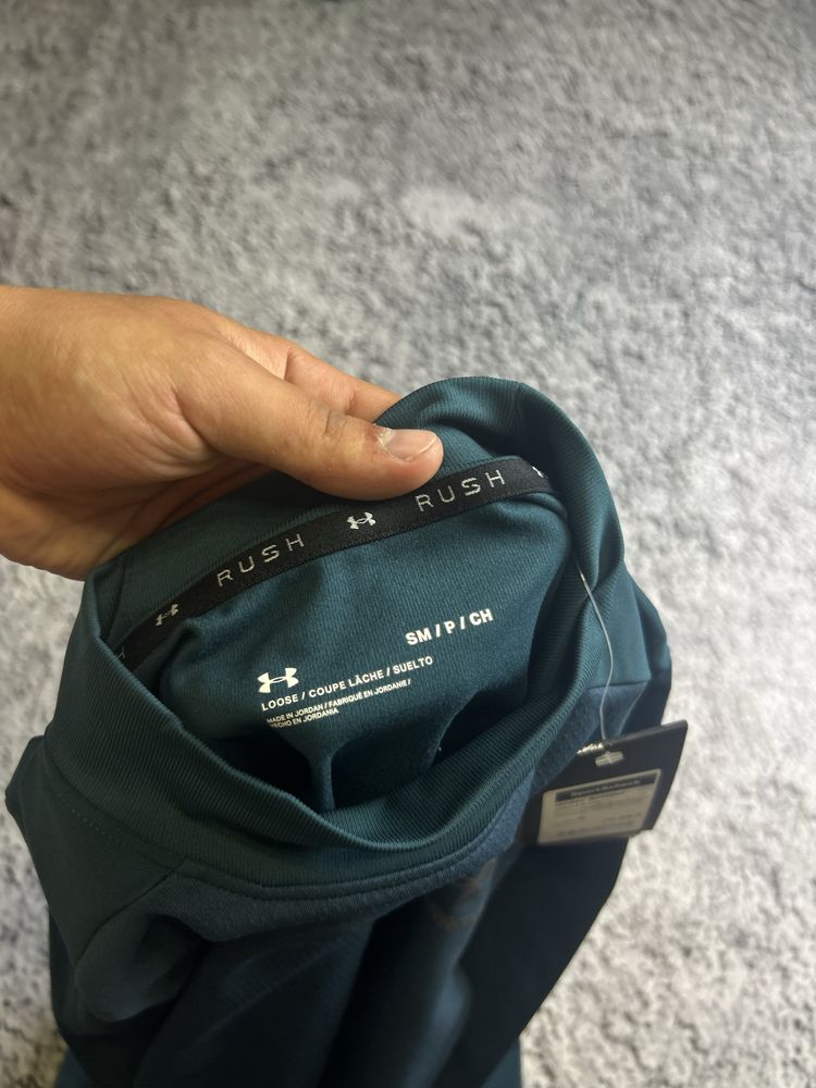 Чоловічий лонгслів Under Armour