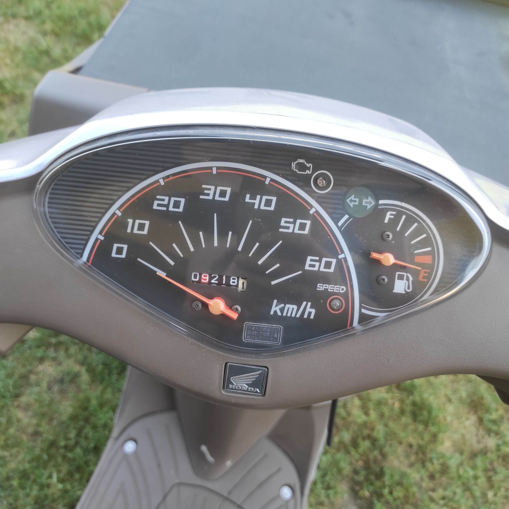 Пластик Honda Cesta Af-68 разборка по запчастям