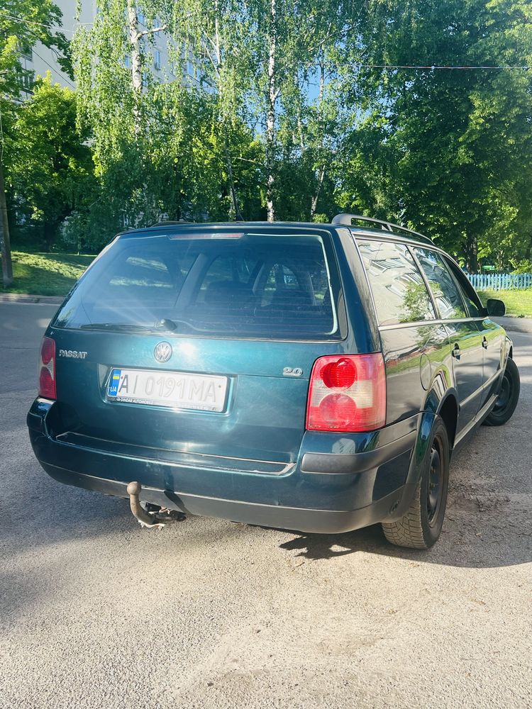 Автомобіль VW Passat 2001 2.0