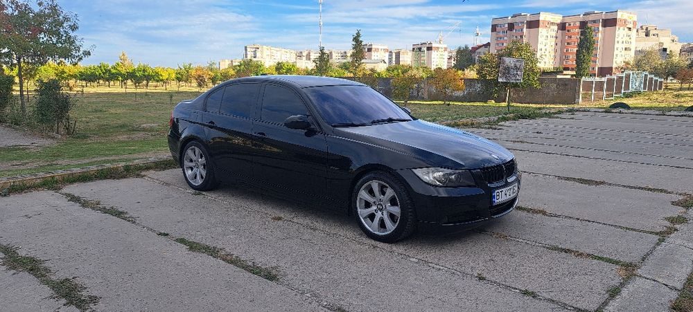 BMW e90! 2.5 бензин.