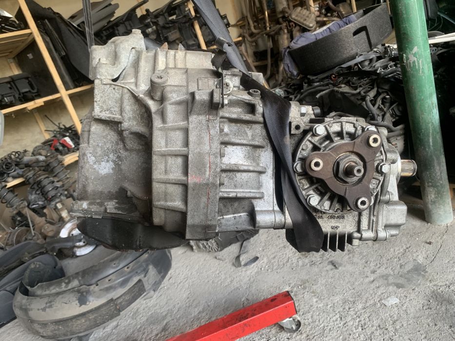 Коробка передач 2.0 Tiguan тигуан Aisin повний привід роздатка