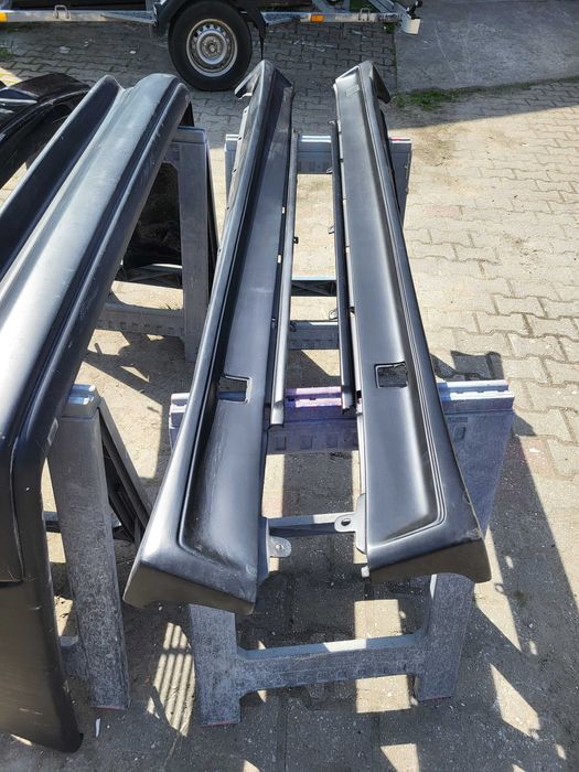 E34 AMG Look Bodykit do Mercedesa W124