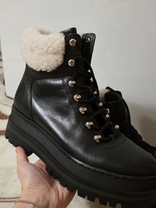 Жіночі черевики Marc Fisher