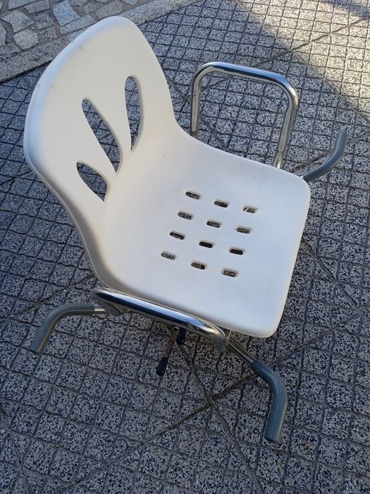 Vendo cadeira de banho