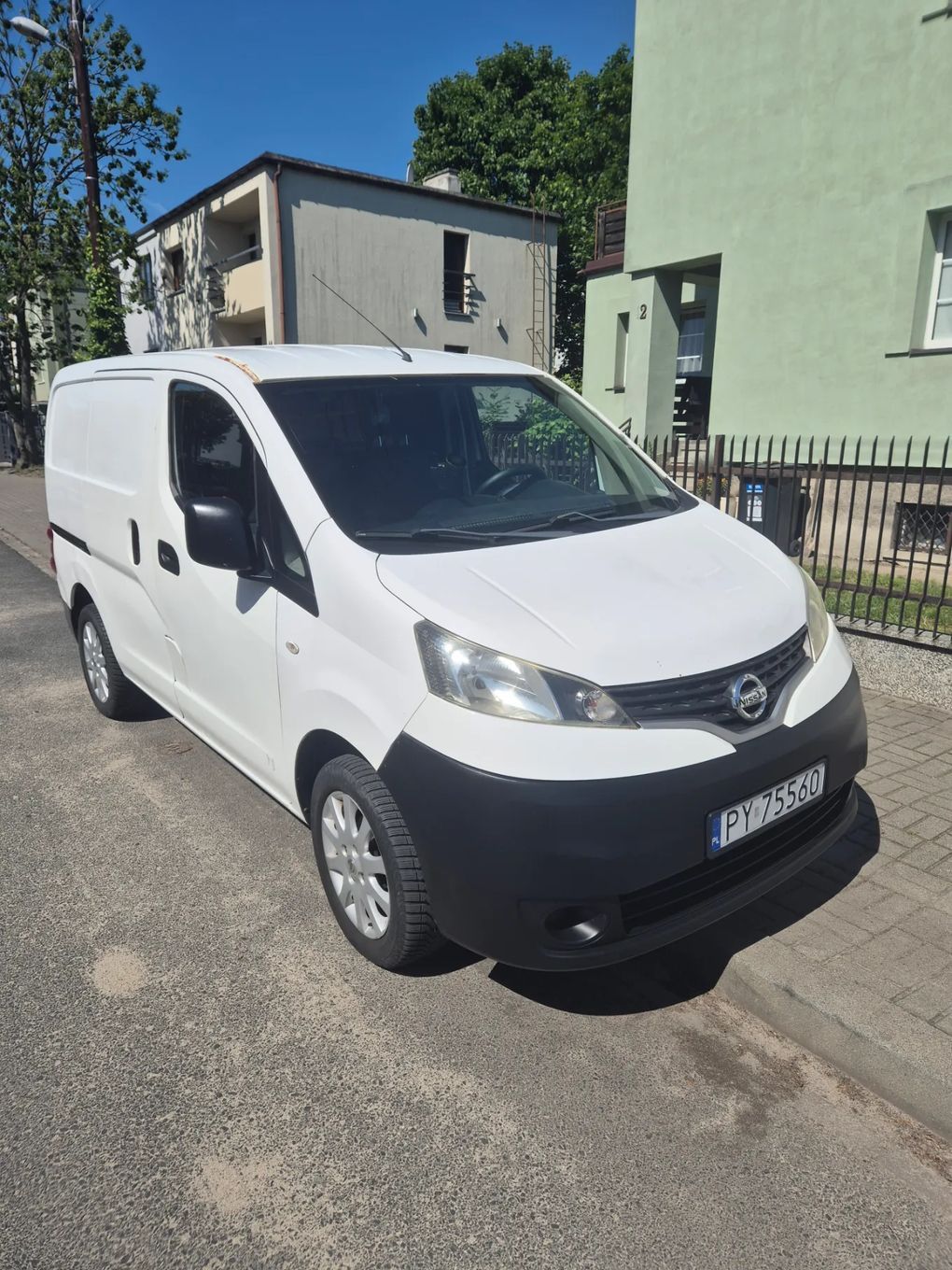 Nissan NV200  Nissan NV200