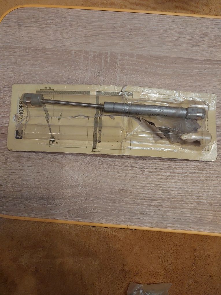 Продам газлифт для мебели.