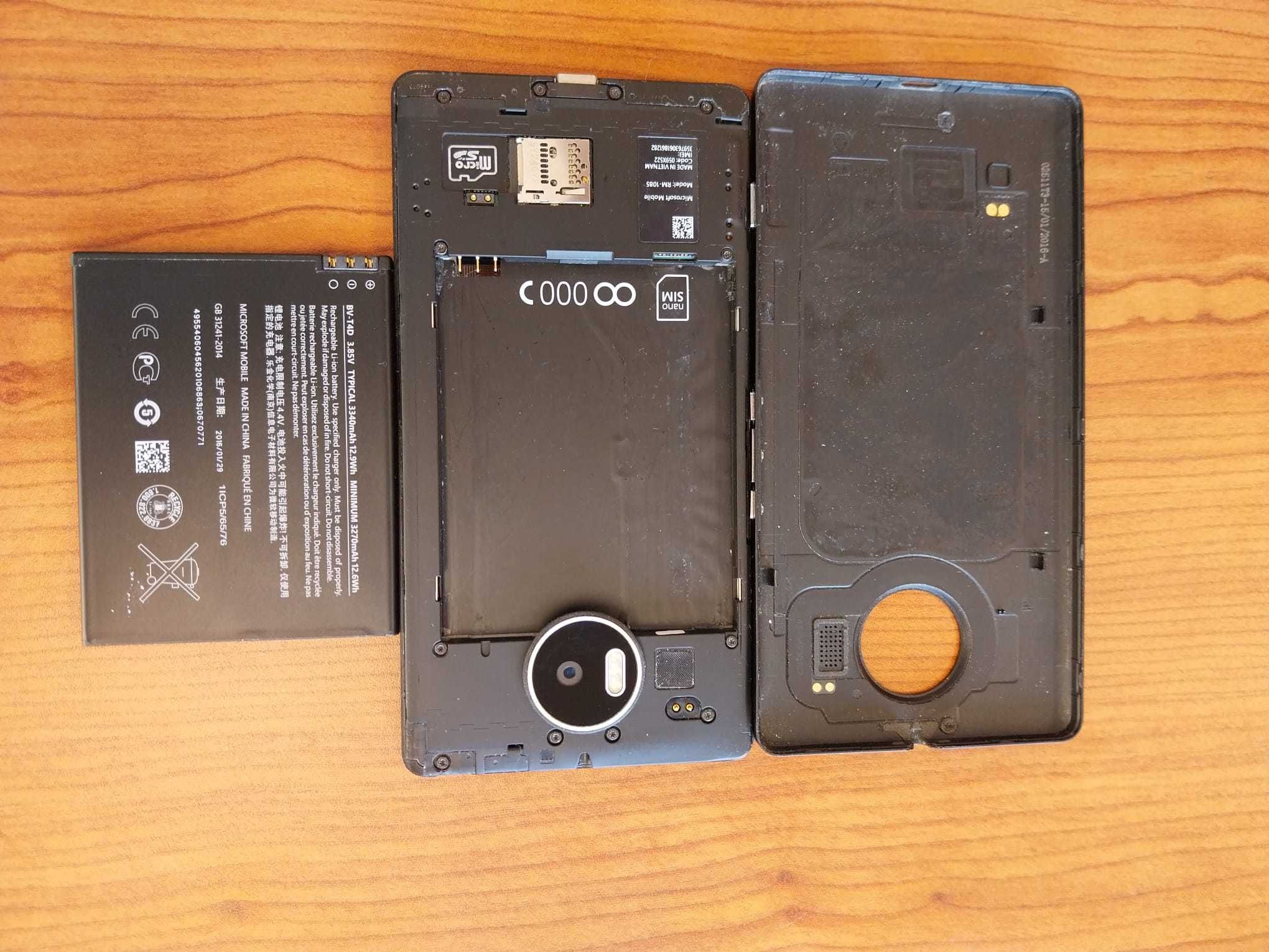 Vendo Telemóvel Microsoft Lumia 950XL