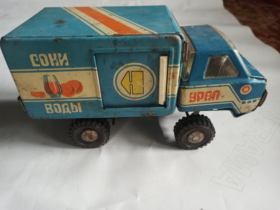 Мощынка СССР Урал соки воды