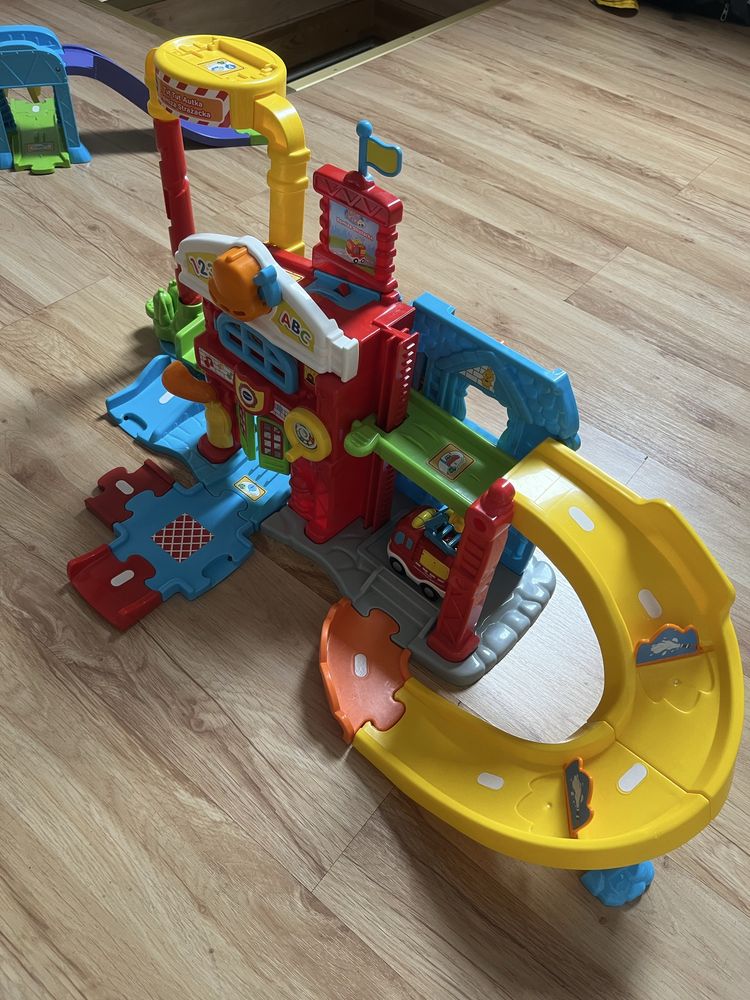 Sprzedam Remiza strażacka VTech Tut Tut