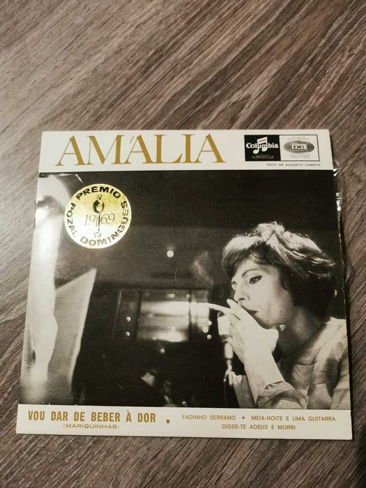 Disco Vinil com dedicatória Amália