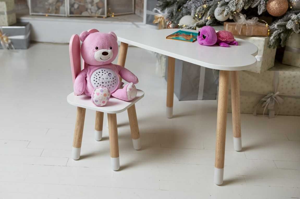 Детский столик и стульчик. Дитячий столик і стільчик