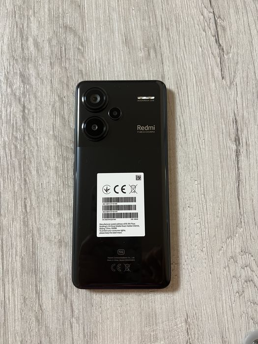 ПРОДАМ новий телефон Redmi Note 13 Pro + 5G на 256 gb