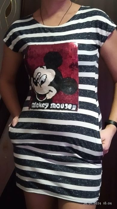 Сукні в гарному стані