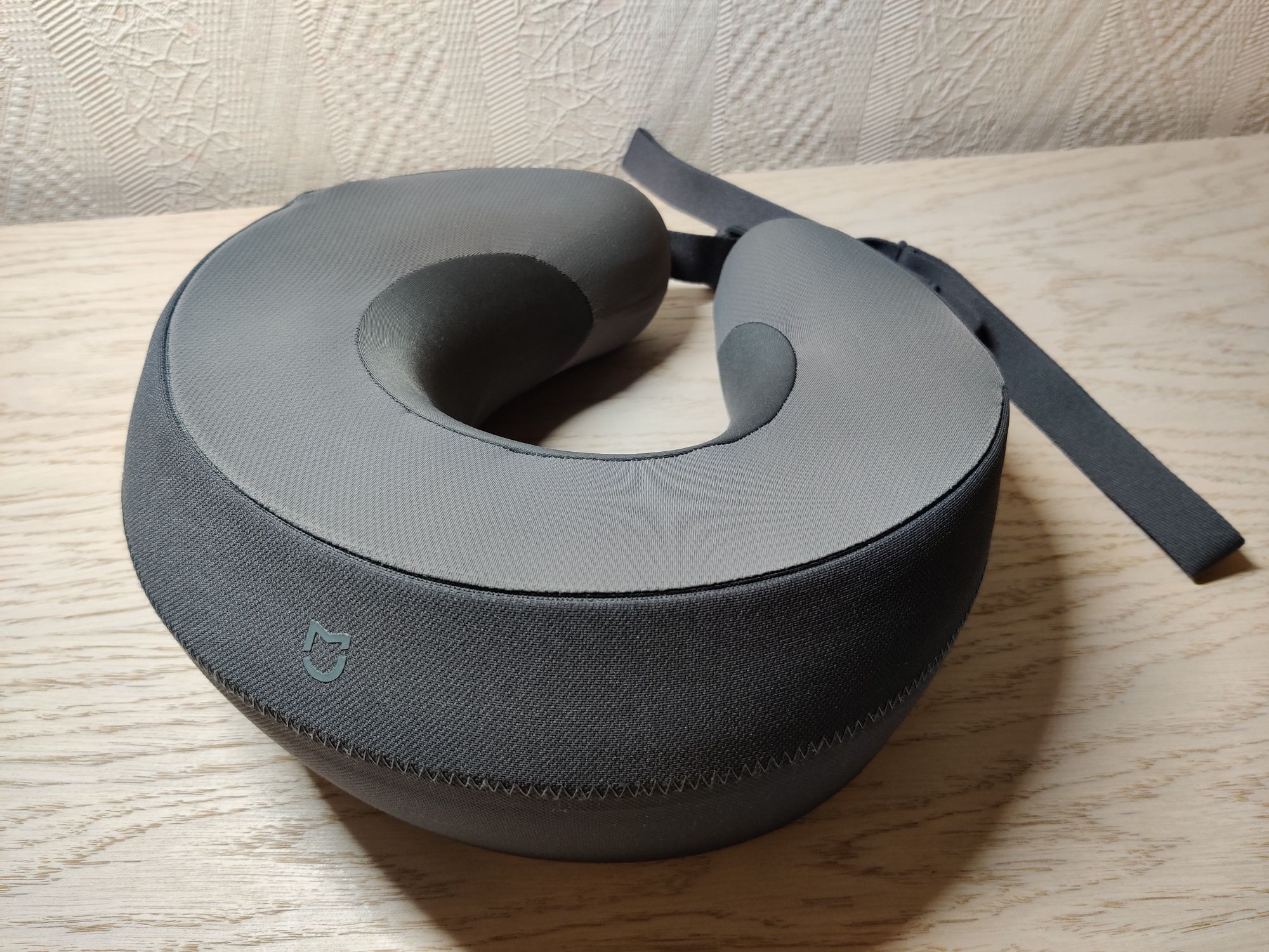 Масажер Xiaomi MiJia Smart Neck Massager