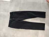 Czarne męskie jeansy