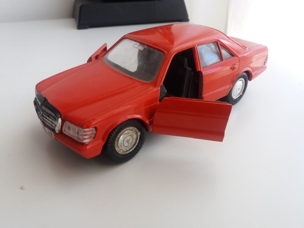 Mercedes 500 sl marca MIRA 1/25