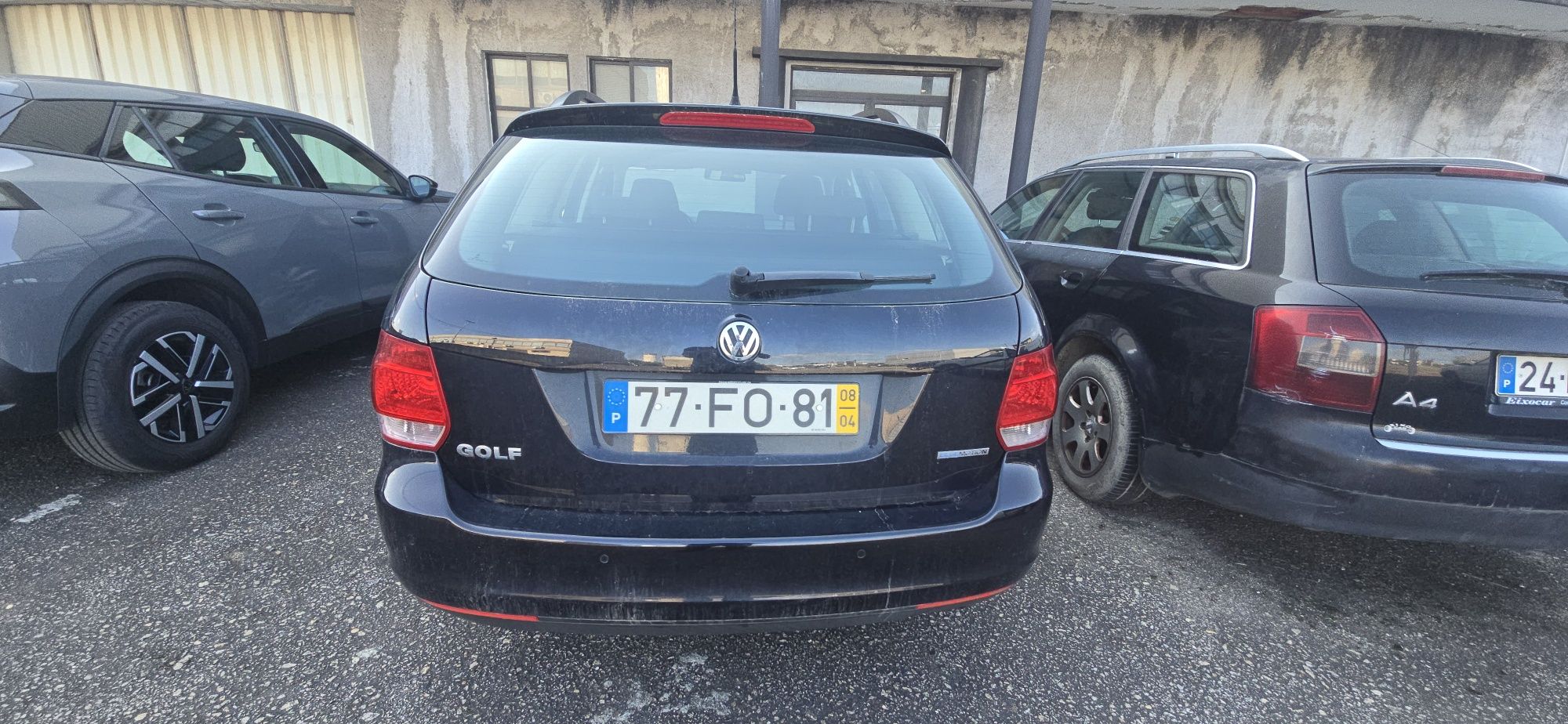 VW Golf v variant 1.9 tdi com motor avariado