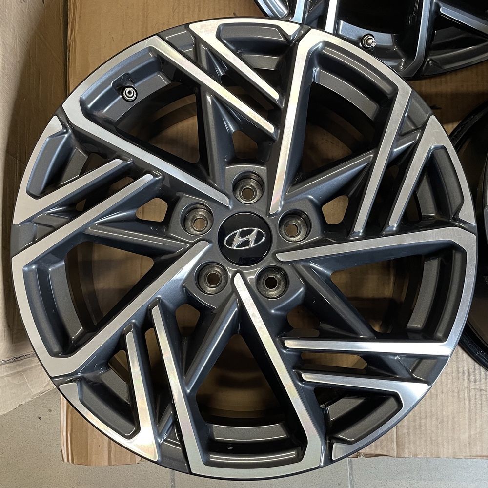 JAK NOWE! Oryg. felgi HYUNDAI KONA N-Line 5x114,3/ET52/7,5x18+czujniki