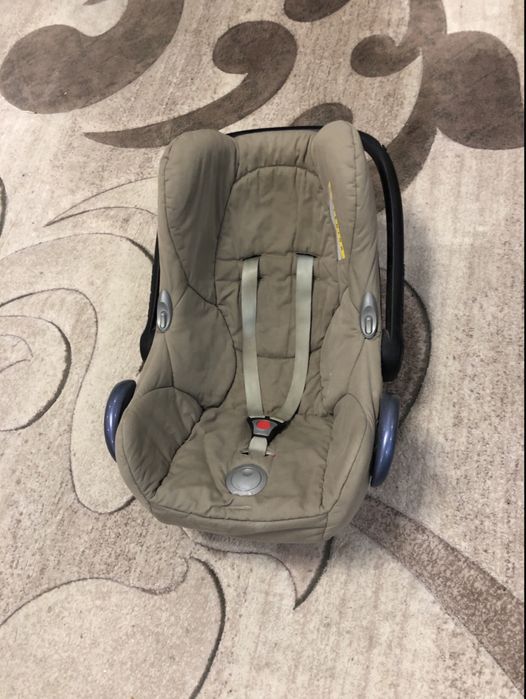 Автолюлька 0  автокрісло 0-13 кг maxi-cosi