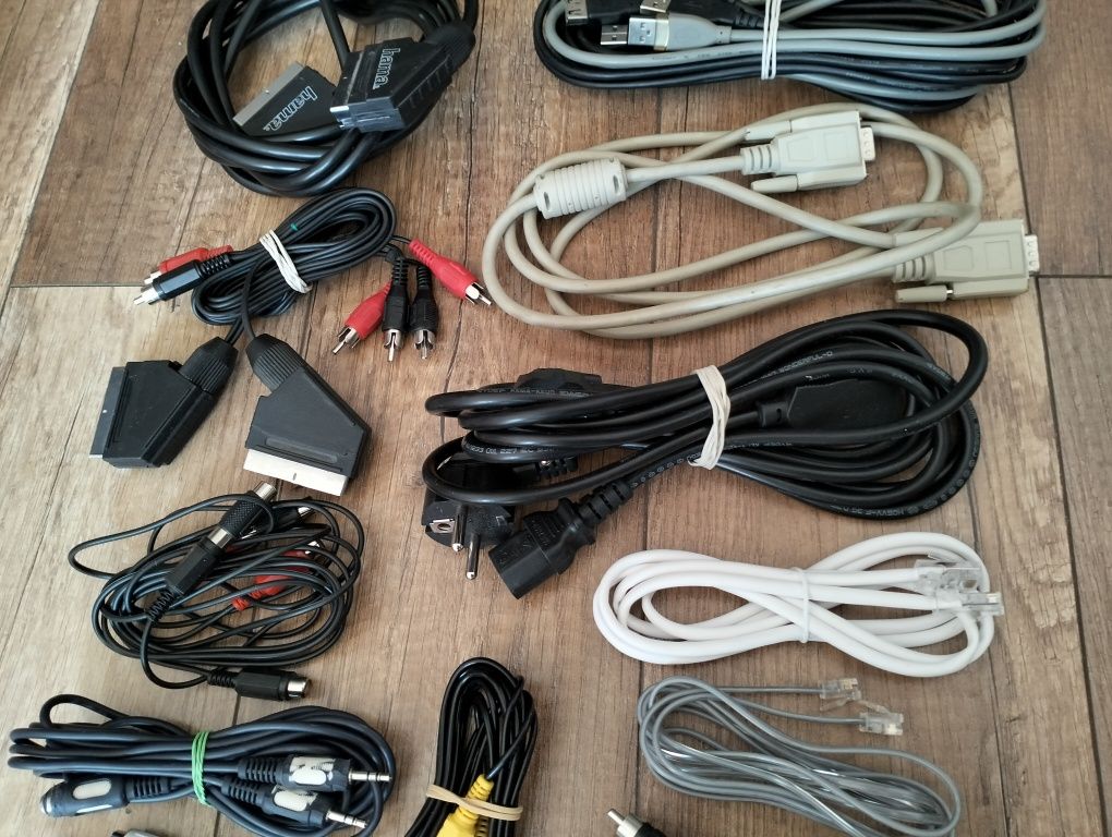 Kable i przewody HDMI eurozłącza USB przewody do kolumn