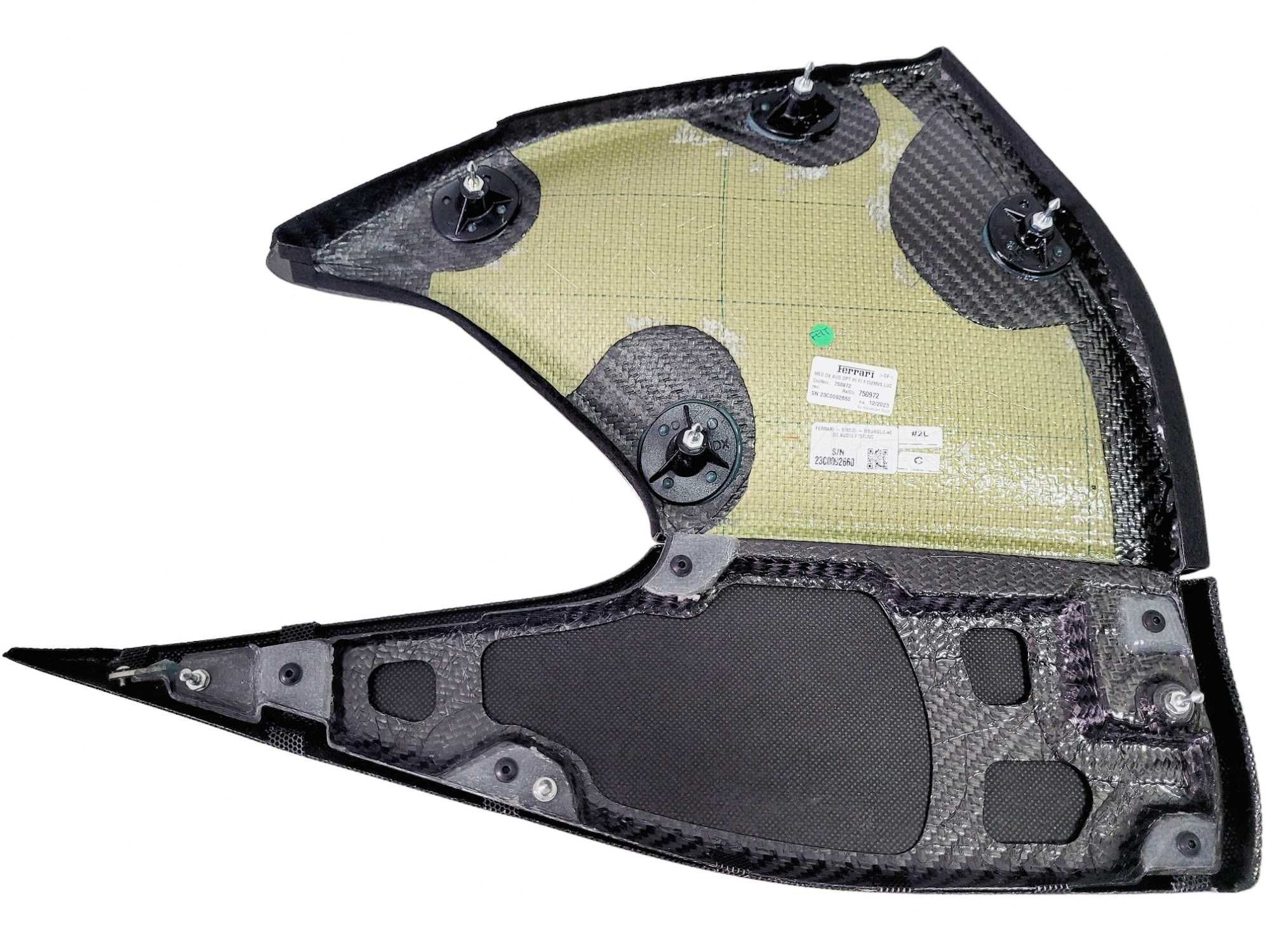 Ferrari 812 Competizione panel obudowa maskownica głośnika boczek JBL