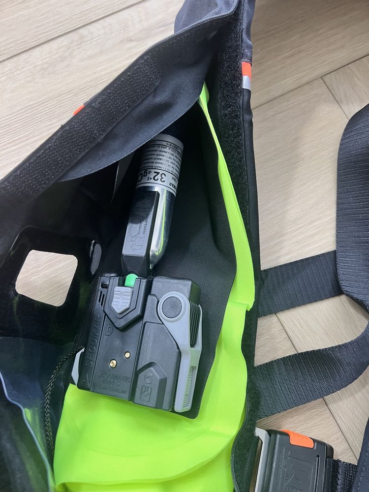 Kamizelka ratunkowa Secumar Ultra 170 na żagle motorówkę żeglarska