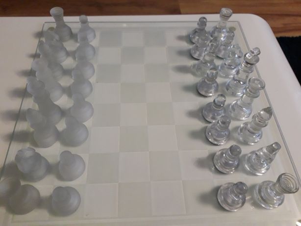 Szklane szachy 35cm