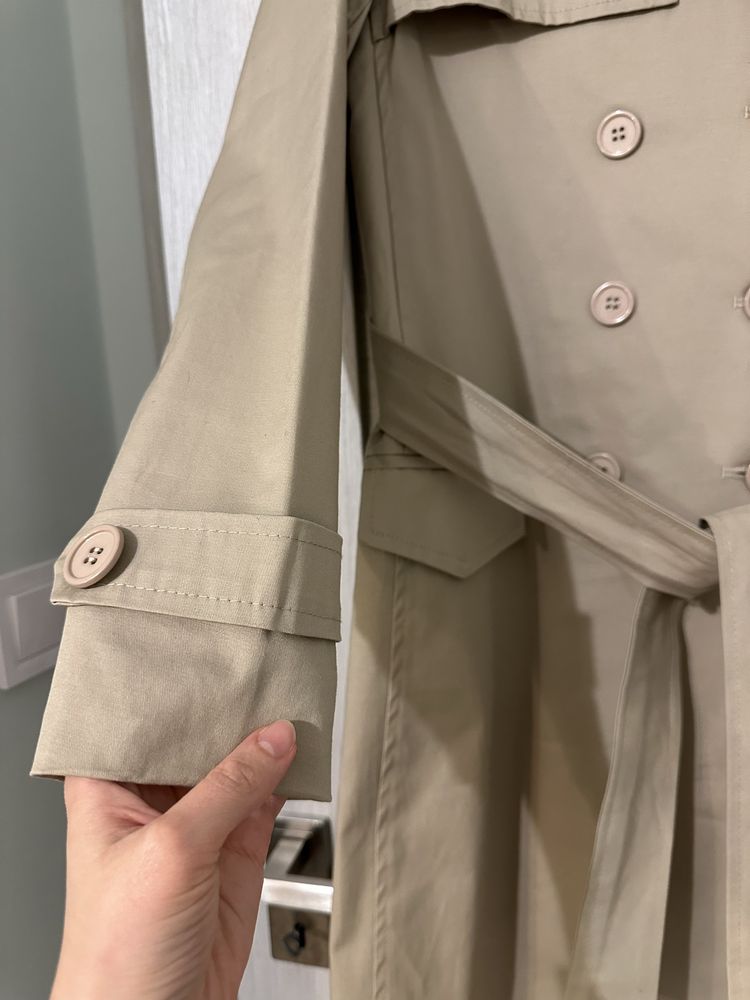 Nowy beżowy klasyczny długi płaszcz trencz prochowiec Made in Italy
